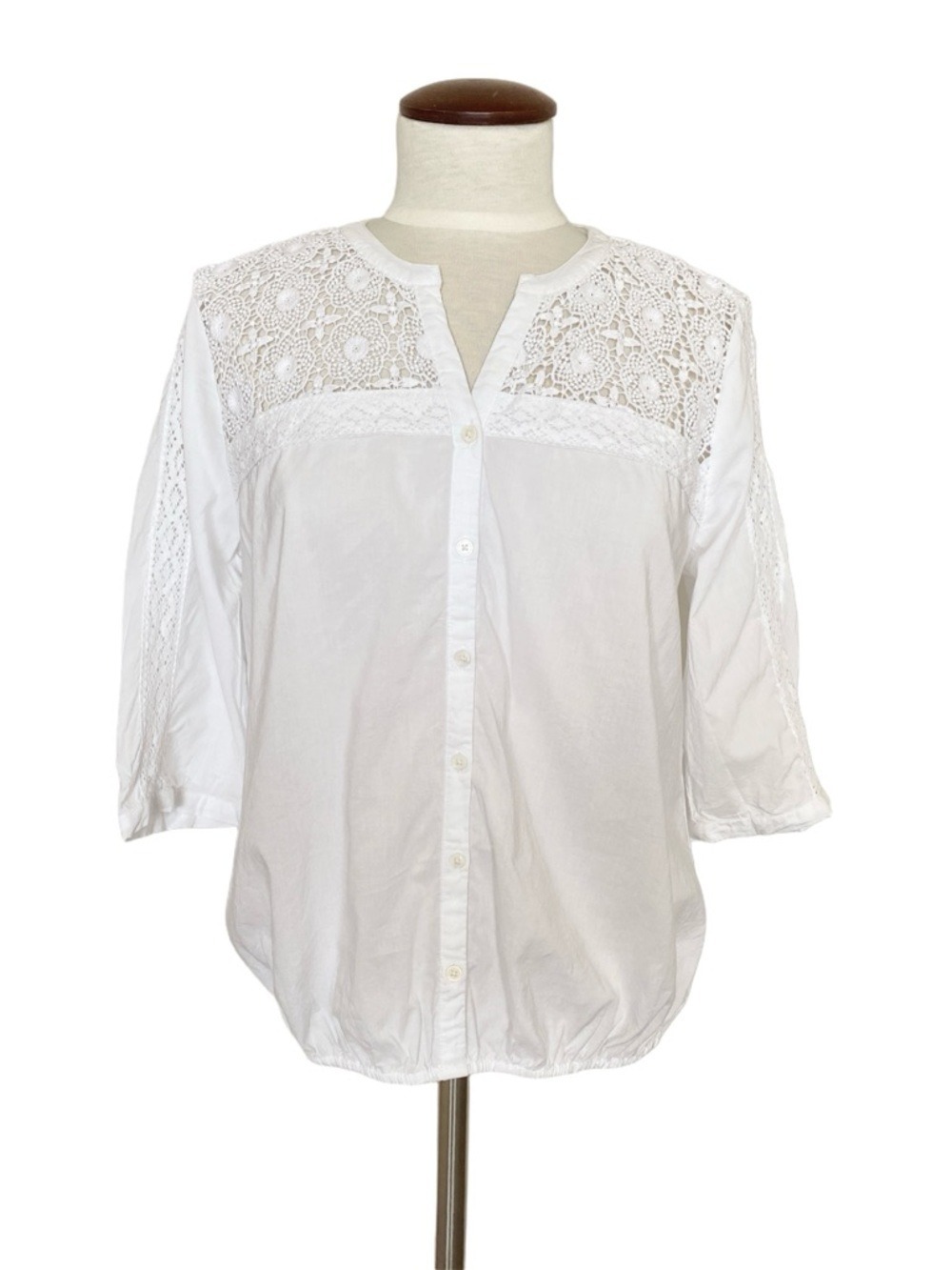 Chic by Jacob White Lace Detail Button Front Blouse 3/4 Sleeve Sz M - Picture 2 of 13